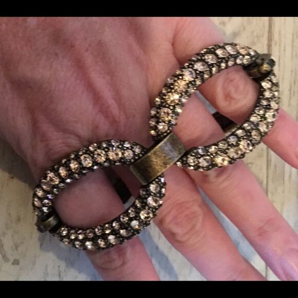 Rose Jeweled Link Bracelet - Picture 5 of 16